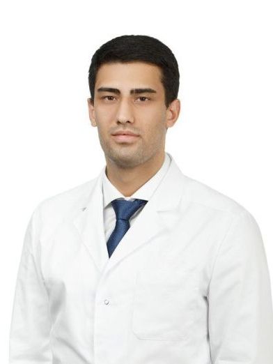 Офтальмохирург Исабеков Руслан Сражудинович